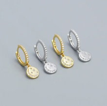 Load image into Gallery viewer, Suspendisse Gold Earrings

